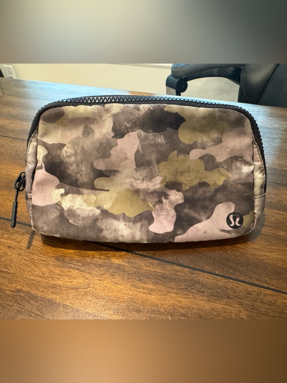 Lululemon Everywhere Belt Bag 1L Heritage Camo Juniper Green Multi